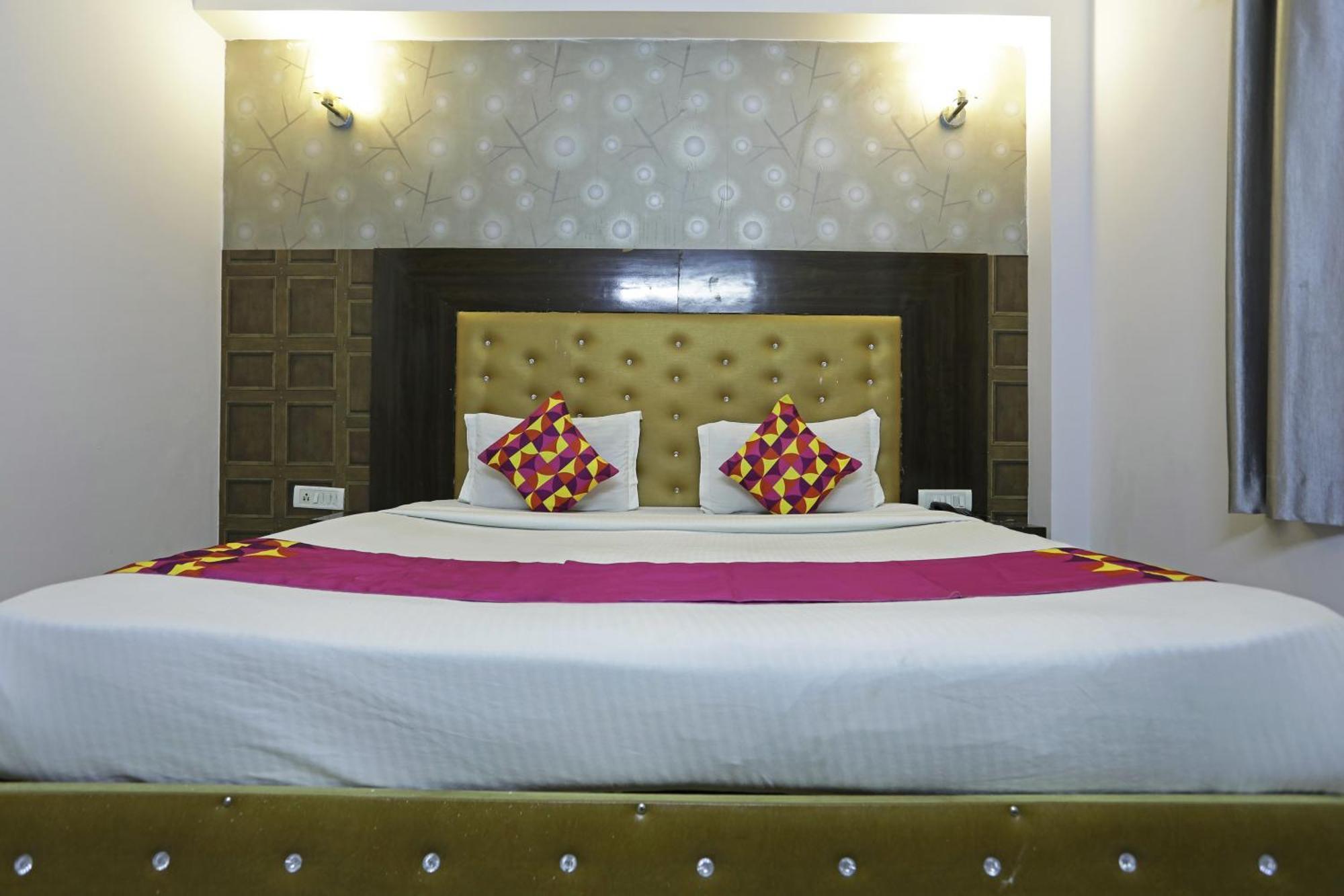 Airport Samara Inn Új-Delhi Kültér fotó